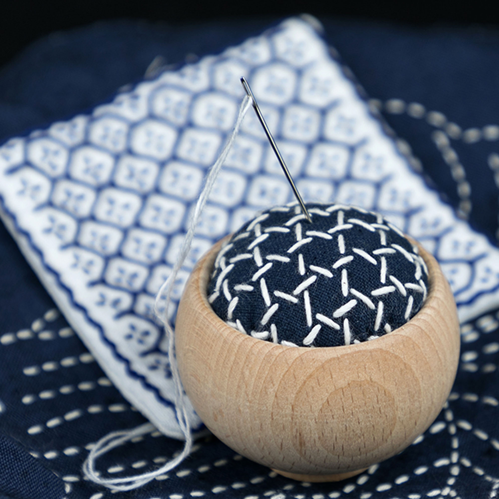 Sewing Pin Cushion - Poduszka do przypięcia, podstawa z litego