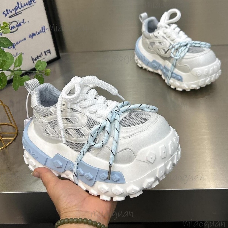 Damskie masywne sneakersy na p – Sewing Garment recenzja i cena